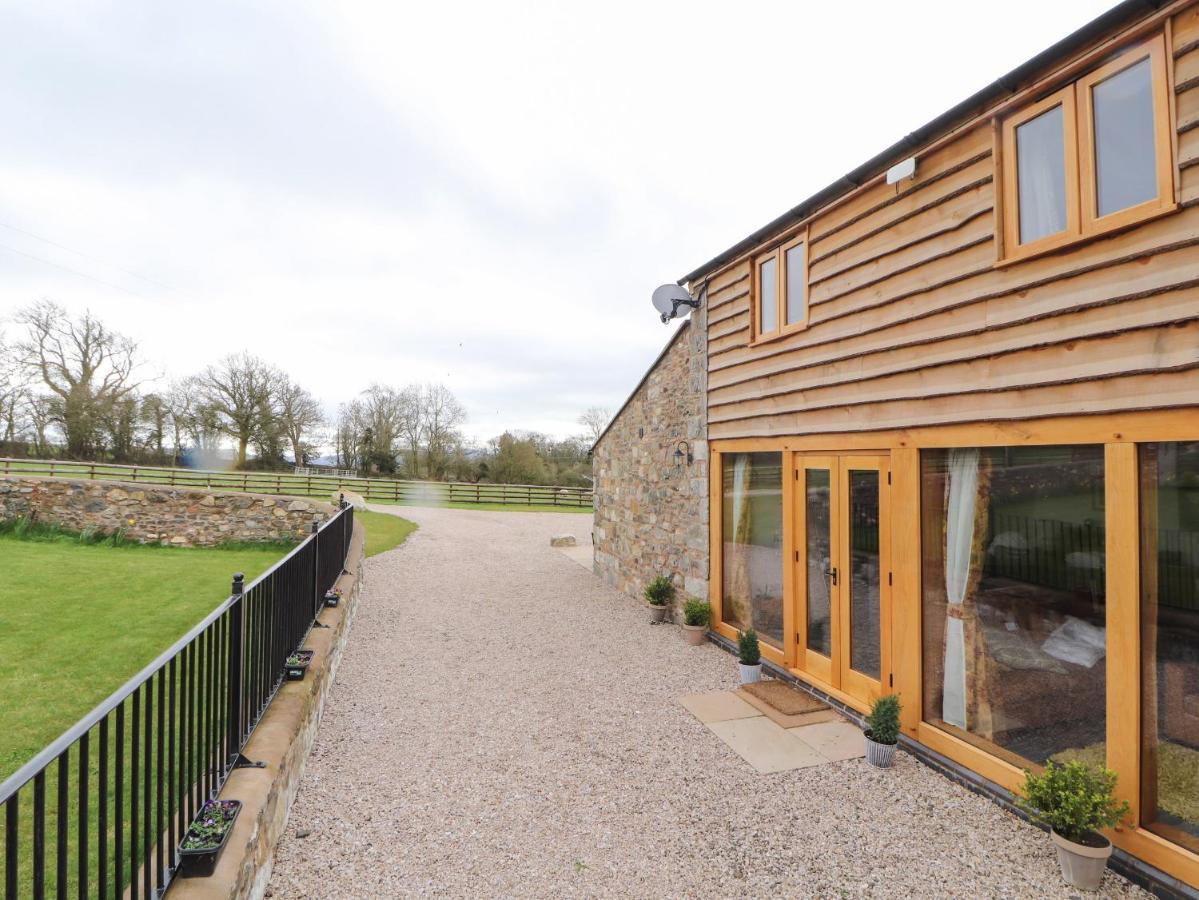 The Old Cart House Villa Oswestry Exterior photo